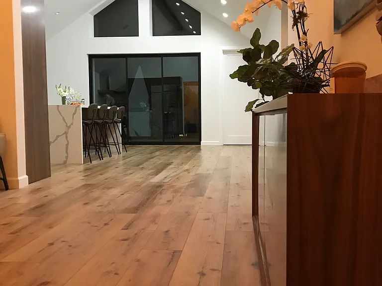 8700 Dorrington Ave — Photo 5