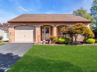 12 Harrow Place, Manchester, NJ 08759