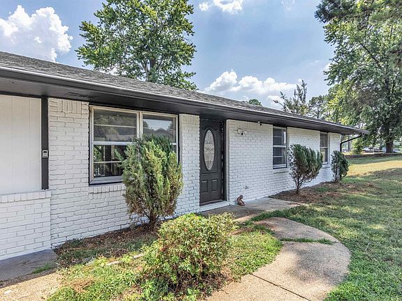 2nd image of 5190 Aureen Dr