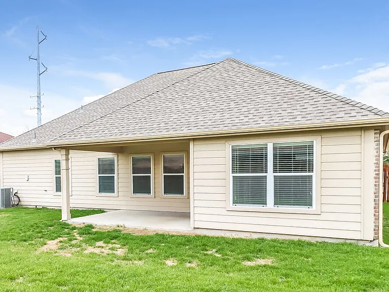 2720 Silver Sage Dr — Photo 16