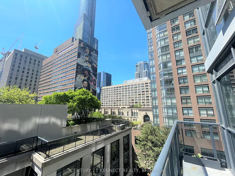 21 Carlton St #610 — Photo 15