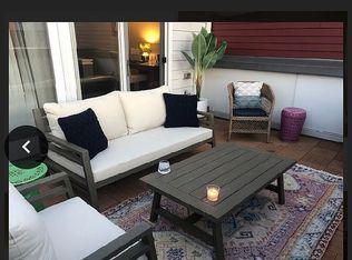 930 N Columbus St, Alexandria, VA 22314