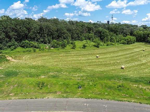 4th image of 1018 Golfview Dr