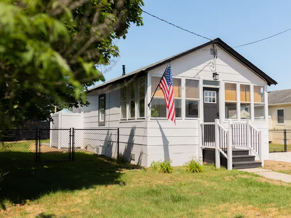 107 Arbor Rd, Villas, NJ 08251