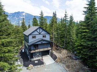 60 Snoqualmie Village Dr, Snoqualmie Pass, WA 98068