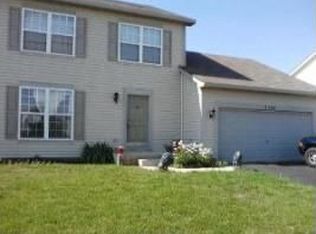 4304 Dobbins St, Plano, IL 60545
