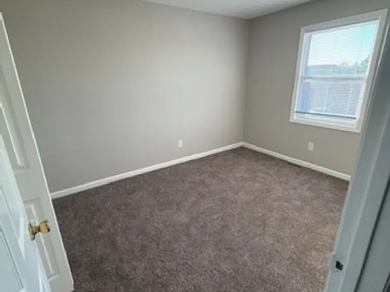 175 S Killarney Ln — Photo 7