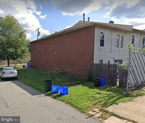 2nd image of 8066 Walker St