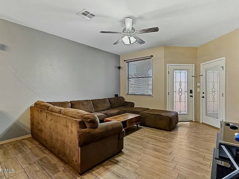 13142 Saker Dr — Photo 5