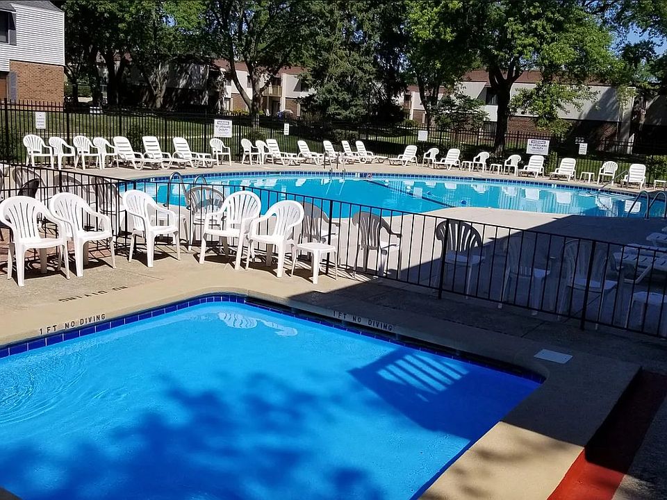 1st image of 7421 Blackburn Ave APT 201