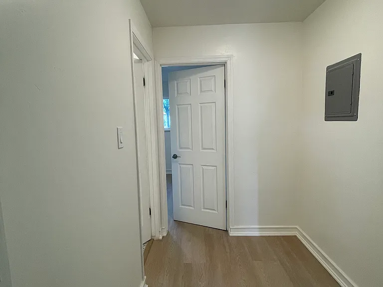 115 Catherine Ln #B — Photo 8