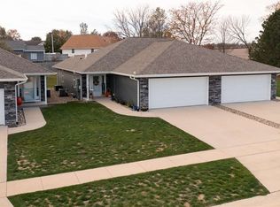 321 Amy St SW UNIT C, Swisher, IA 52338