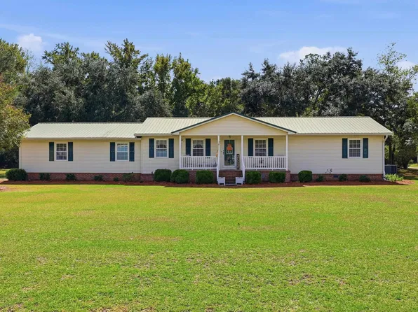 117 Aimwell Rd., Andrews, SC 29510