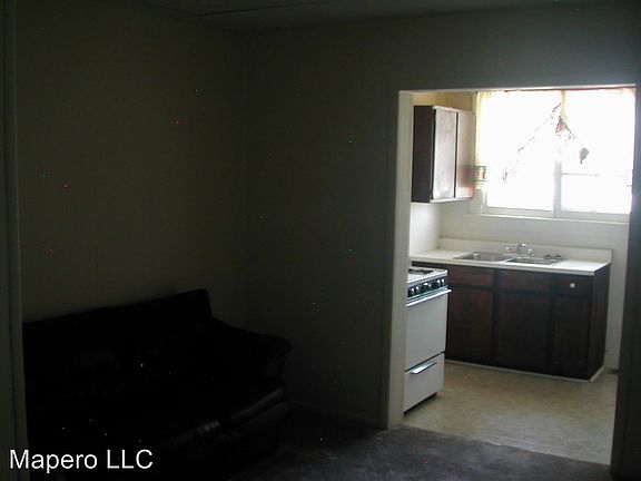 3rd image of 463 Dallas St APT B