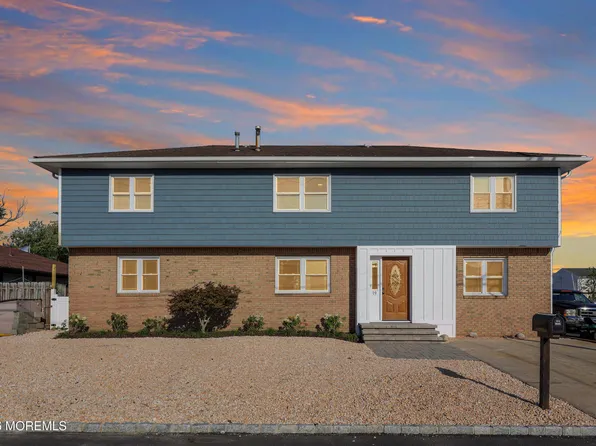 19 Acapulco Drive, Brick, NJ 08723