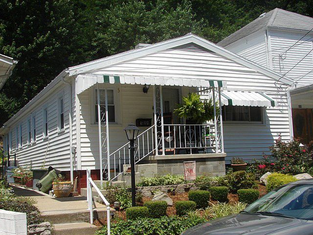 1st image of 584 Glenwood Ave