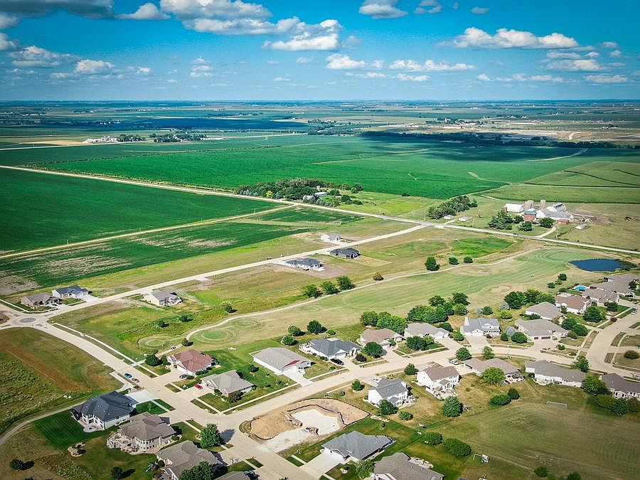 Cambridge - Condo Plan, Hunters Ridge