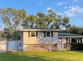 25W265 Plank Rd, Naperville, IL 60563