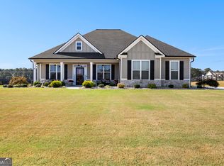 135 Graceton Farms Dr, Senoia, GA 30276