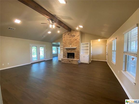 3rd image of 107 Sunny Ln