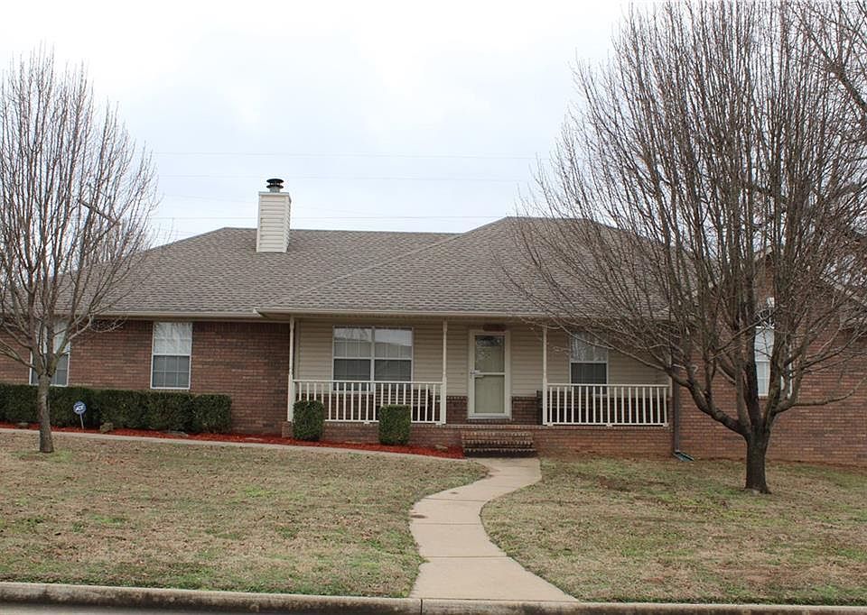 1st image of 1301 Sandstone Dr