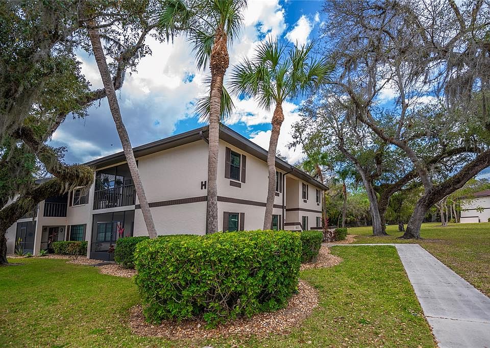 1st image of 19505 QUESADA AVENUE #H101