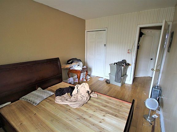 5th image of 4410 Macnish St APT 5E