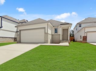 16718 Red Pne, Elmendorf, TX 78112