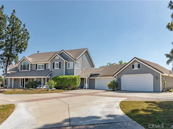 2410 Cross St, Riverside, CA 92503