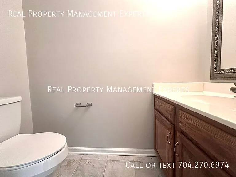 2739 Von Thuringer Ct — Photo 13