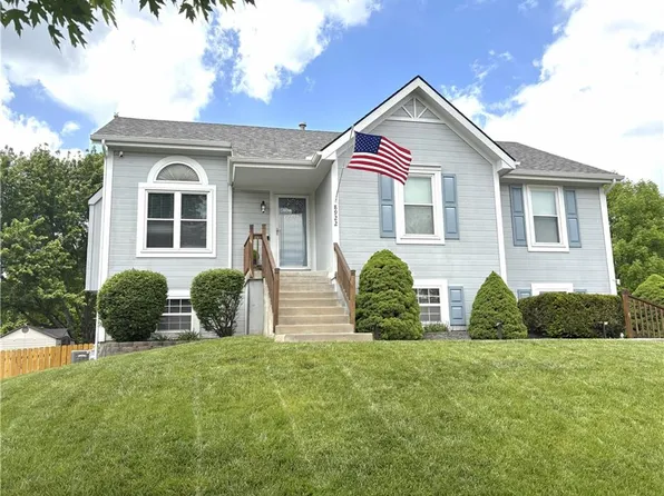 8922 NE 114th Ter, Kansas City, MO 64157