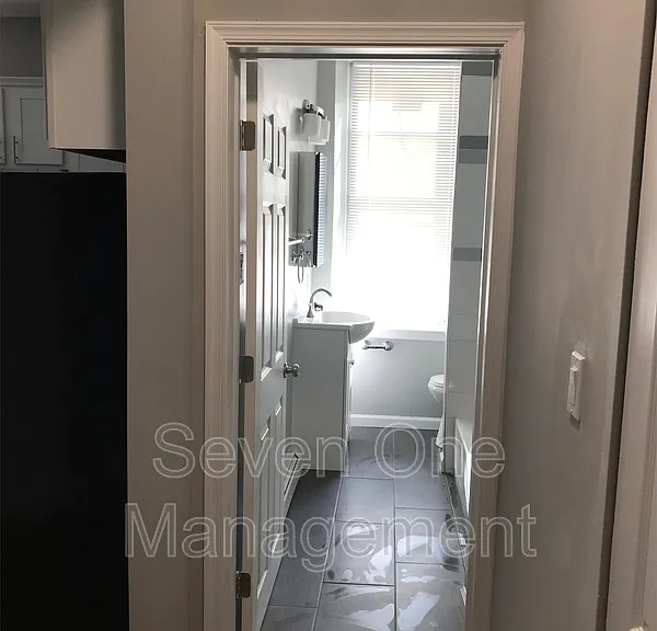 132 Sumac St #2R — Photo 8