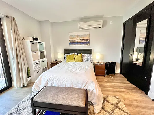 Rented by ERNY LLC | media 23