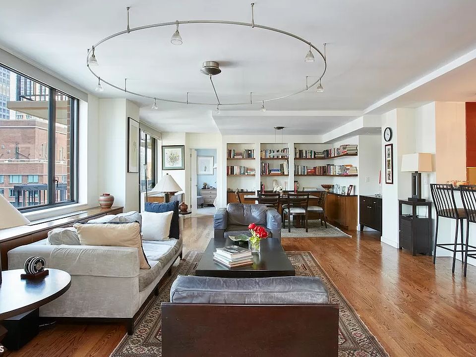 1st image of 300 E 54th St #30DEF