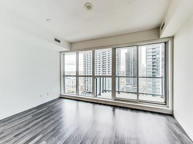 51 E Liberty St #1705 — Photo 1