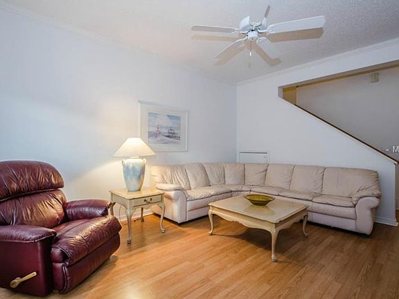 5th image of 2821 Thaxton Dr APT 29