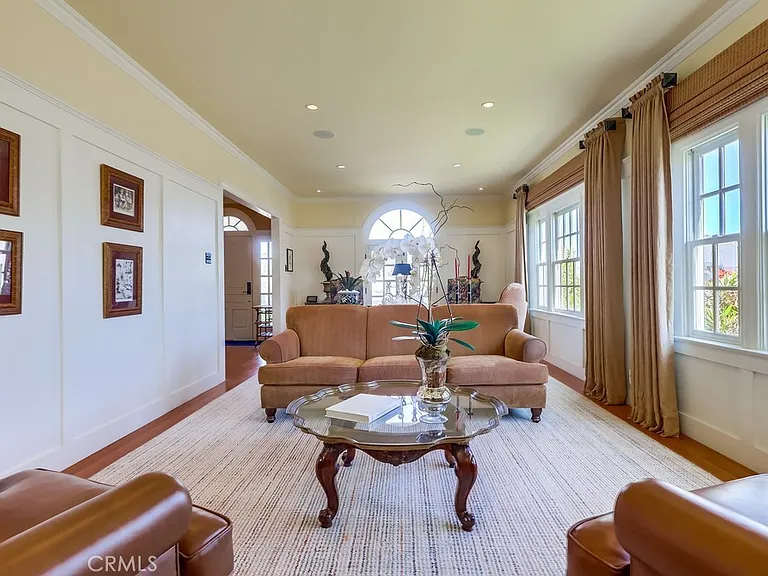 1239 S Patton Ave — Photo 14