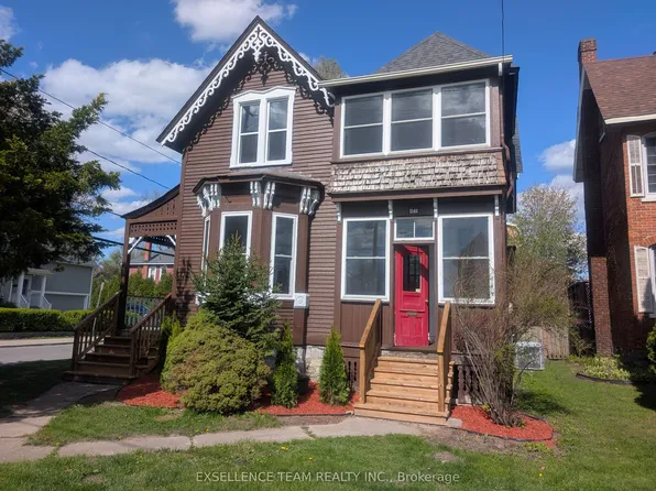 241 Sydney St, Cornwall, ON K6H 3H3