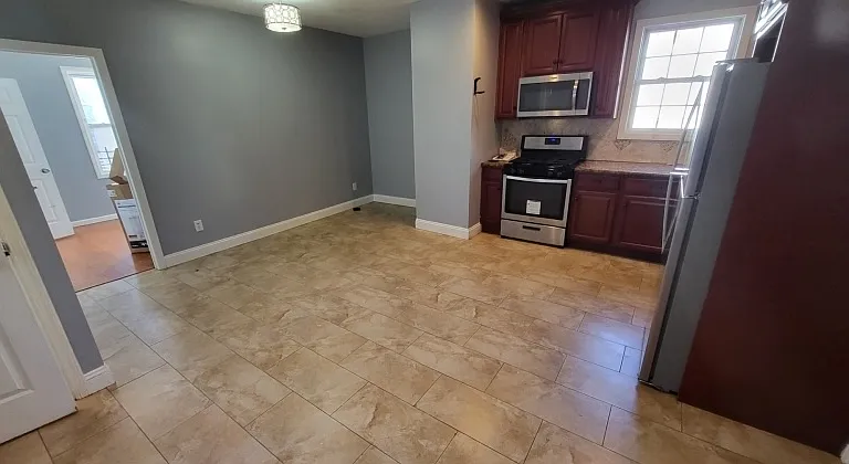 45 Highland Ave #2 — Photo 4