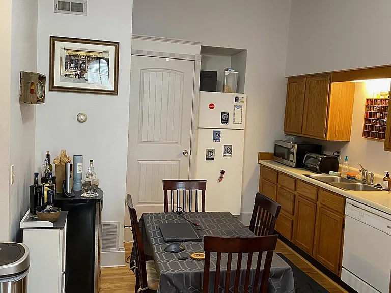 725 Massachusetts St #3A — Photo 6