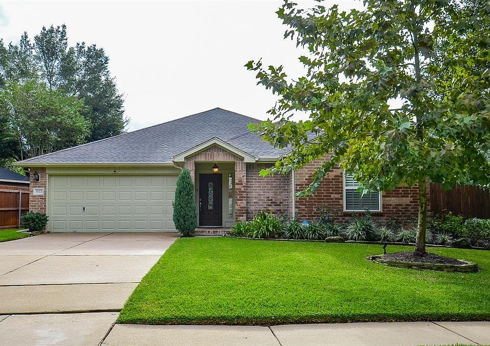 1st image of 3722 Bristleleaf Dr