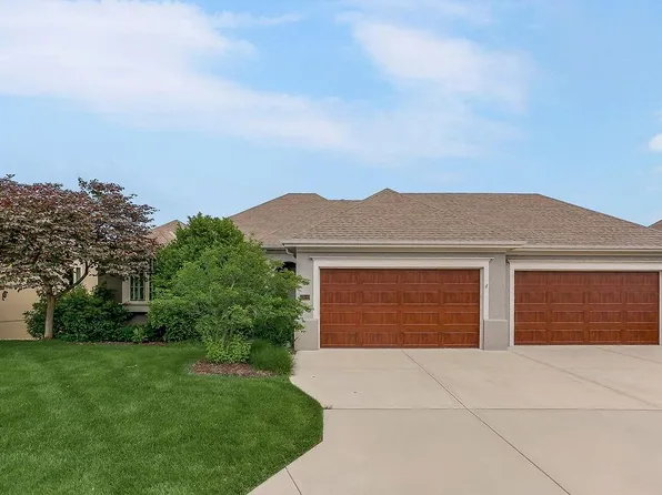 13112 W 170th St, Overland Park, KS 66221