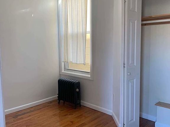 4th image of 2317 Broadway #3F