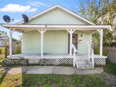 2604 S Dorgenois St, New Orleans, LA, 70125