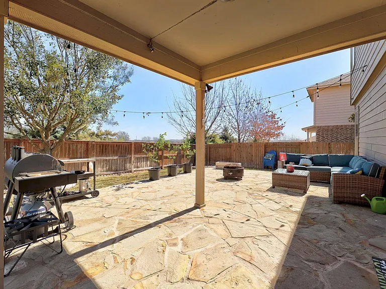 1301 Sunny Meadows Loop — Photo 26