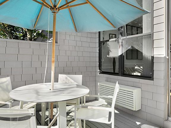 4th image of 20 Surfside Ave #4B