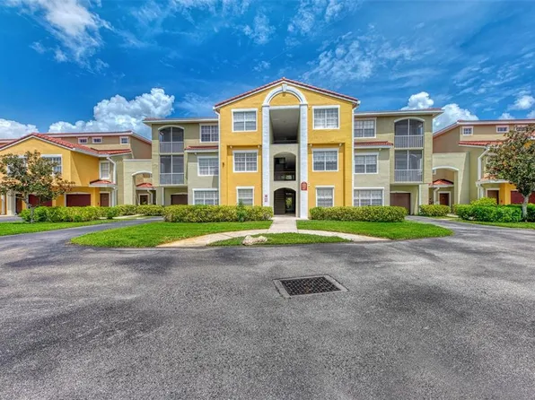 5551 Bentgrass Dr #11-110, Sarasota, FL 34235