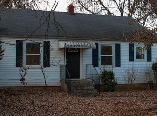 1511 S Thelma Ave, Springfield, MO 65807