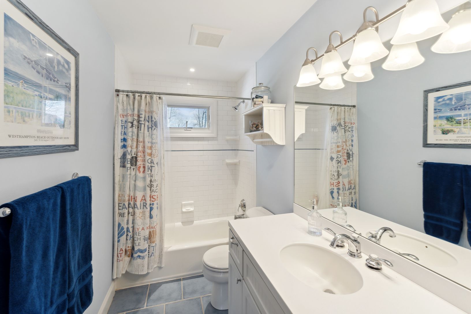  Full Hall Bath