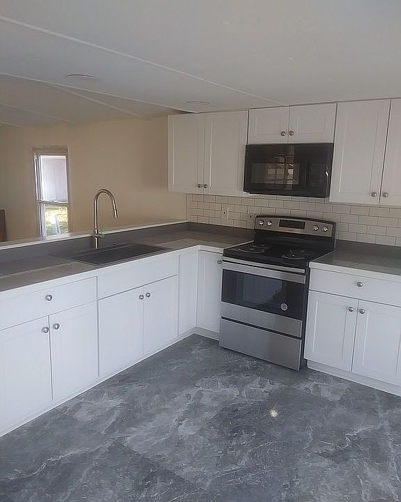 1st image of 18 Valley Gorge Mobile Home Park